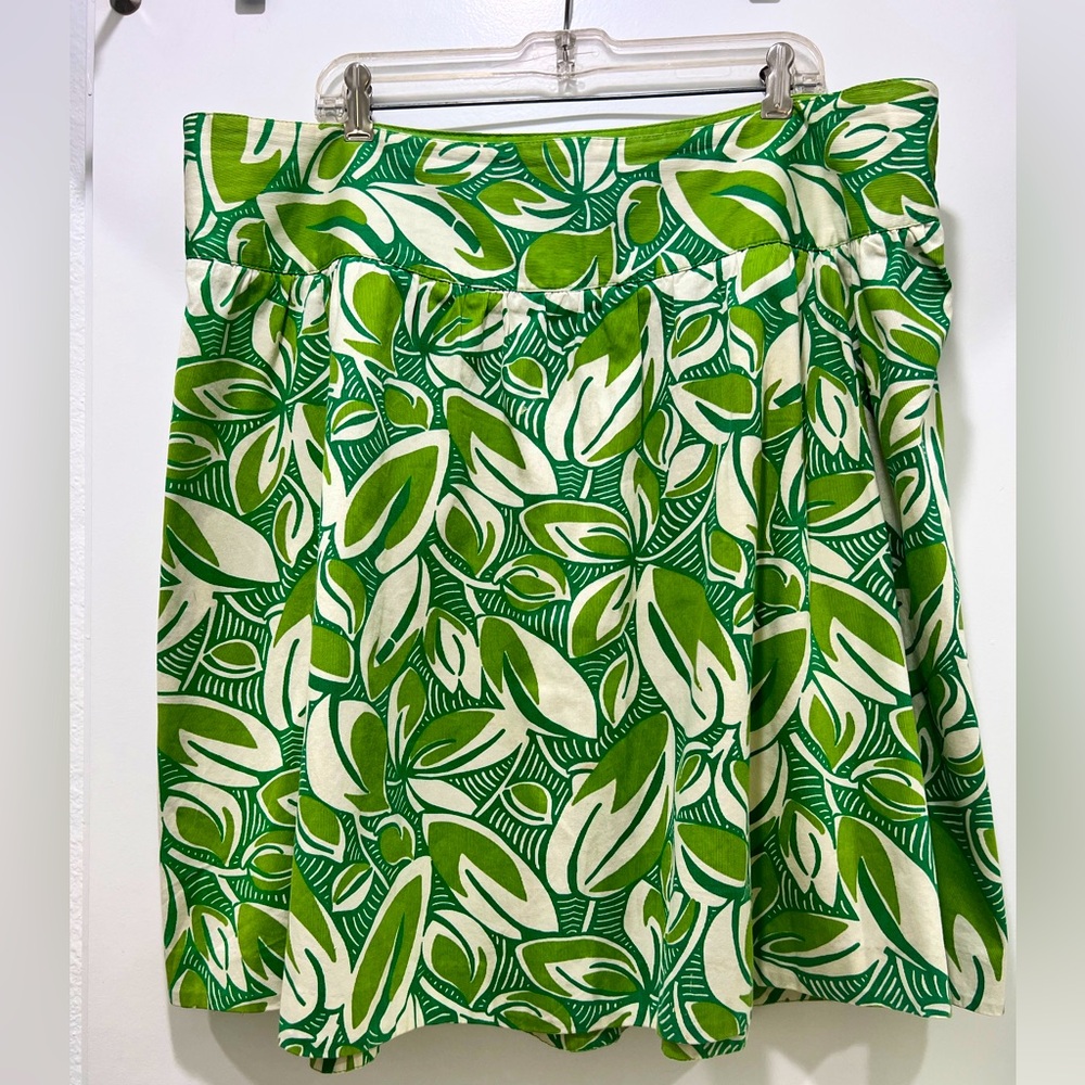 Merona Green and Off White Patterned Skirt